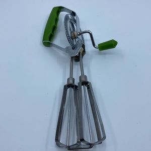 Vintage egg beater